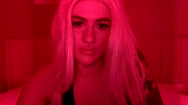 BettyBadNews online show from April 18, 5:21 am