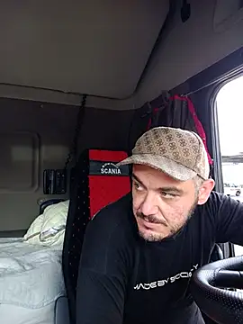 Maryo69v8 online show from July 6, 8:10 am