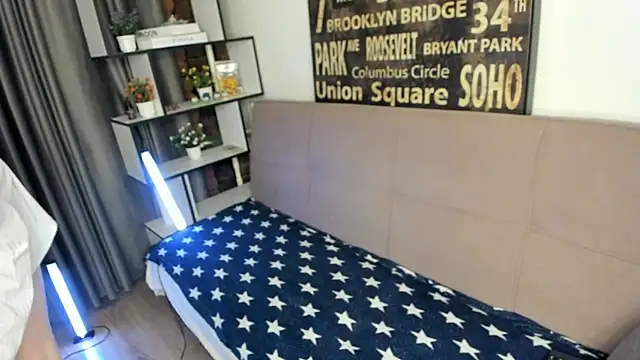 TwinkWhite online show from May 16, 8:41 pm