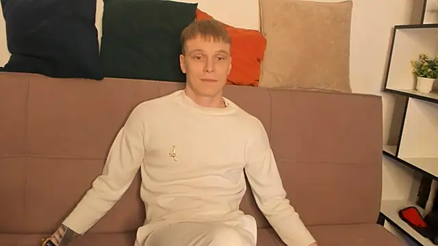 TwinkWhite online show from April 13, 9:08 pm