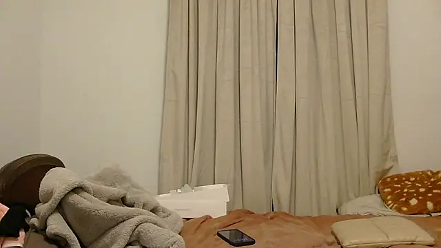 itscaraandcole online show from May 7, 3:22 am