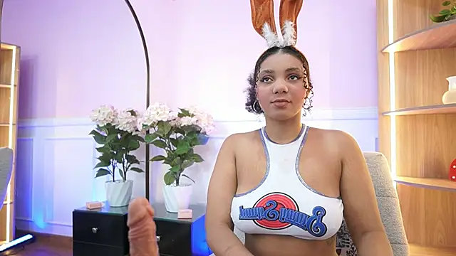 BrianaLane online show from June 29, 3:45 pm