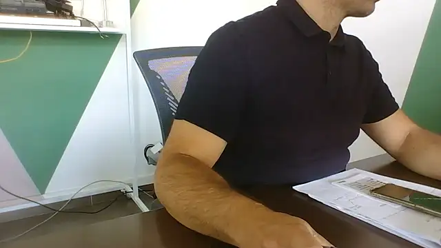 Snapshot of brunosso85ita chatting on June 29, 8:10 am brunosso85ita online show from June 29, 8:10 am