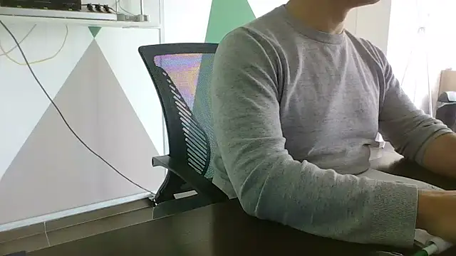 brunosso85ita online show from April 15, 3:05 pm