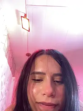 Iriistai1 online show from May 7, 9:29 pm
