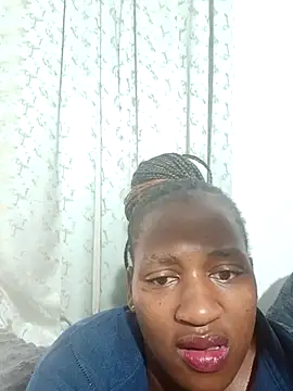 DimpleQueen 01 online show from May 4, 8:06 am