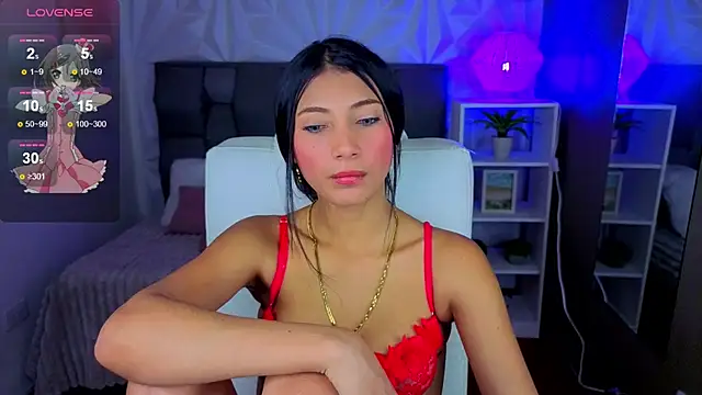 Snapshot of Perlaa_moon_ chatting on June 4, 2:33 pm Perlaa moon online show from June 4, 2:33 pm