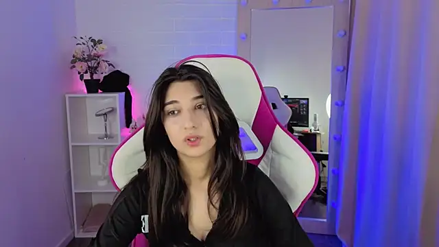 JasminAvily online show from April 19, 3:02 pm
