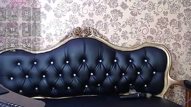 SaharaBailey online show from May 12, 8:04 pm