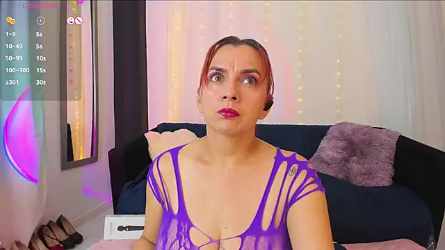 Snapshot of Sofia_Mature_ chatting on May 26, 11:14 pm Sofia Mature online show from May 26, 11:14 pm