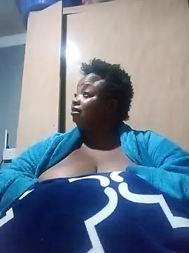 SweetBelly1 online show from April 28, 5:39 pm