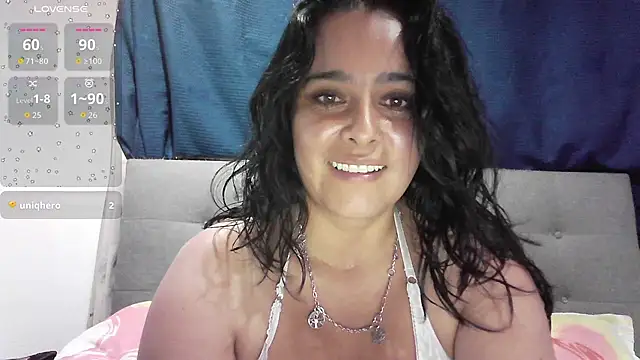 Snapshot of Estefany-magic chatting on June 27, 2:17 am Estefany-magic online show from June 27, 2:17 am