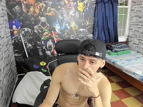 sebas jusa online show from April 16, 1:56 pm