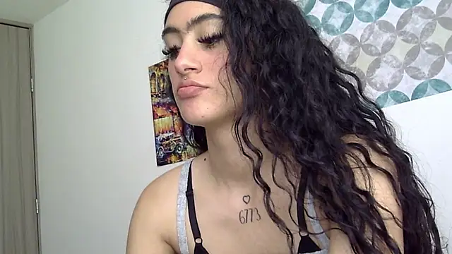 Snapshot of shelsy_d chatting on May 19, 9:33 pm shelsy d online show from May 19, 9:33 pm