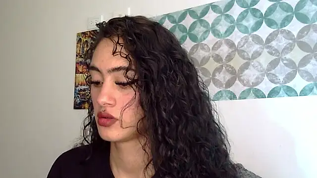 Snapshot of shelsy_d chatting on May 12, 9:10 pm shelsy d online show from May 12, 9:10 pm