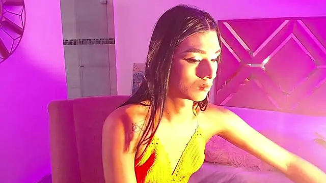 blair wiloss online show from April 14, 1:21 am