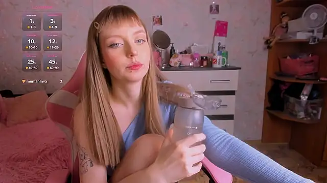 margotandyou online show from April 17, 2:03 am