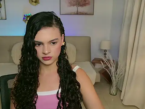 MaraVelvett online show from April 28, 8:35 pm