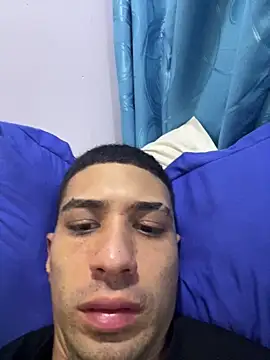 wylbunny online show from April 14, 1:21 am