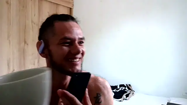 andrew 1520 online show from February 10, 3:33 pm