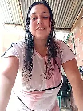 Snapshot of dirtysexibailarina35 chatting on May 11, 5:32 pm dirtysexibailarina35 online show from May 11, 5:32 pm