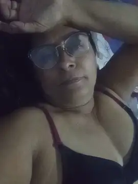 PienCanela online show from May 18, 10:58 pm