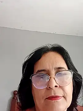 PienCanela online show from April 18, 4:20 pm