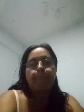 Snapshot of PienCanela chatting on June 3, 2:12 am PienCanela online show from June 3, 2:12 am