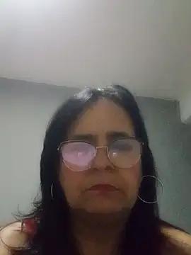 PienCanela online show from April 17, 9:45 am