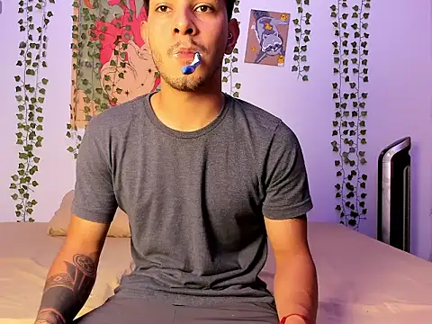 JaxJinx online show from April 14, 12:37 am