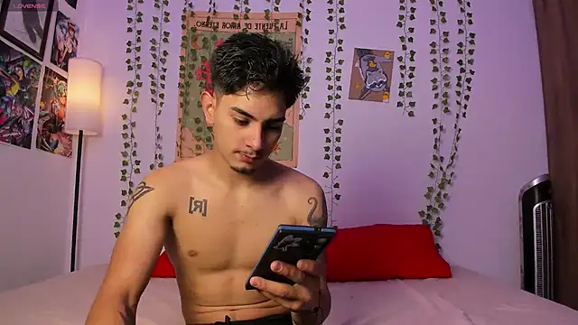 JaxJinx online show from April 23, 12:06 am