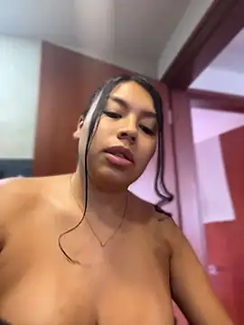 Iam-sophia27 online show from June 26, 5:08 pm