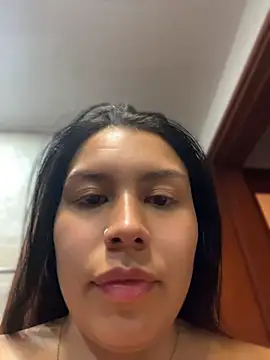 Iam-sophia27 online show from July 2, 11:33 pm