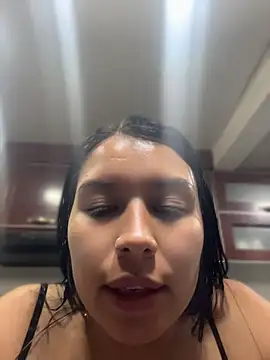 Iam-sophia27 online show from July 10, 11:49 pm