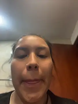 Iam-sophia27 online show from July 14, 11:33 pm