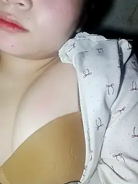 Anne-Rose online show from April 11, 5:04 am