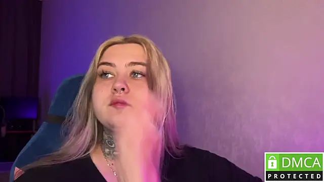 CuteUna online show from April 13, 12:09 pm