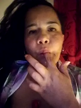 Fernanda Bali online show from April 18, 2:58 am