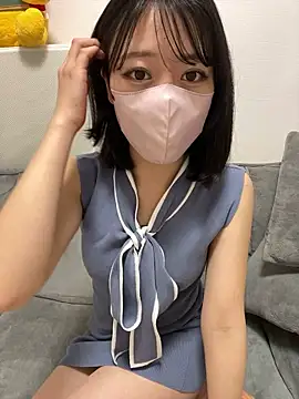 Snapshot of aoi_816 chatting on April 30, 1:07 pm aoi 816 online show from April 30, 1:07 pm