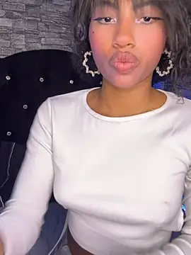 Morena-fire online show from April 14, 7:08 pm