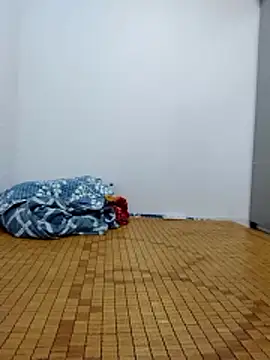  Min sexy  online show from April 15, 10:10 am