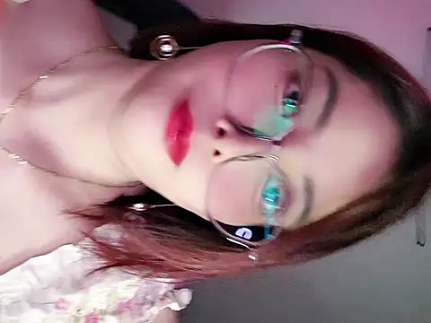 Hot bbaby online show from June 2, 7:30 am