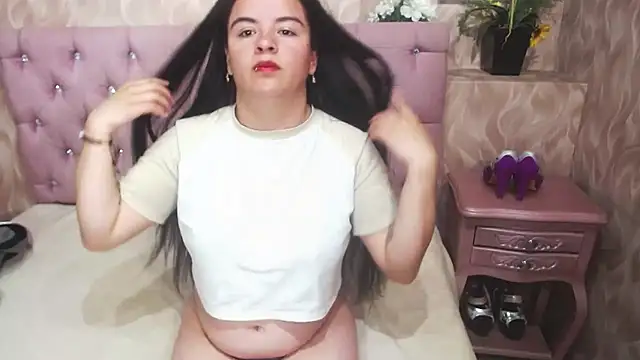 BrittneyFoxx online show from May 9, 3:43 am