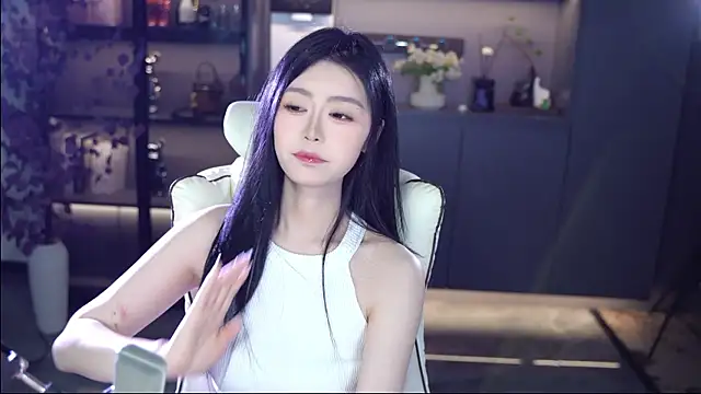 Seraphinei online show from May 24, 12:49 pm