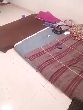 hot-bhabhai online show from April 12, 2:59 am