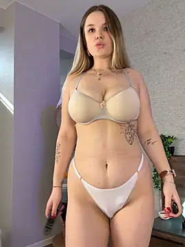 KimEvanss online show from April 13, 1:04 pm