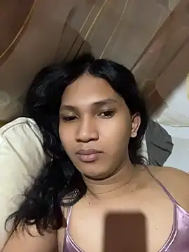 slutty aki online show from July 7, 6:58 am
