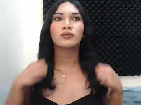 slutty aki online show from April 24, 4:36 am