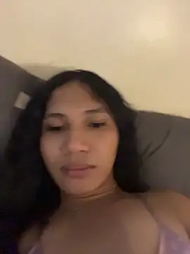 slutty aki online show from June 14, 4:08 pm