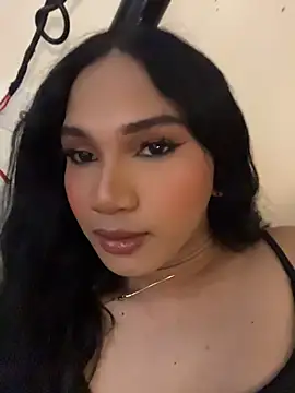 slutty aki online show from June 20, 2:05 am